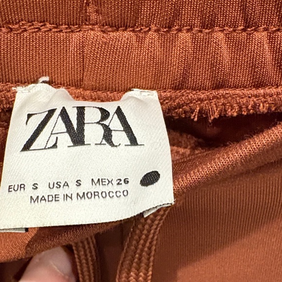 Zara Brown Joggers with White Stripes - Picture 4 of 5